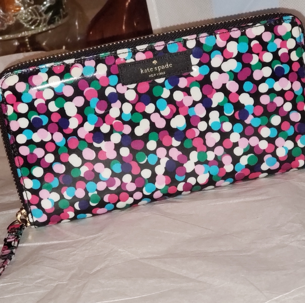 Kate spade wallet